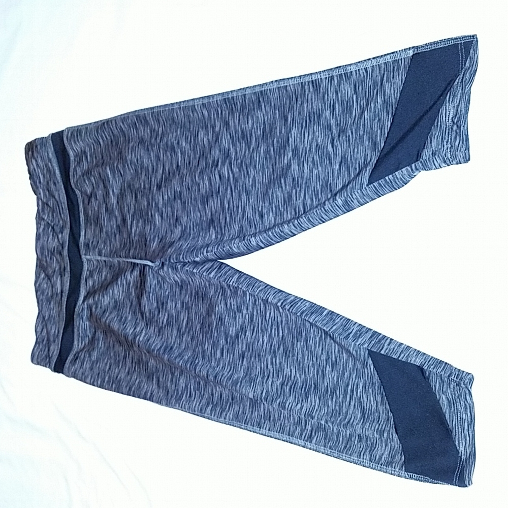 Beverly Hills Polo Club capris